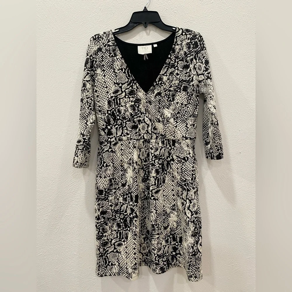 Anthropologie HD in Paris Black & White Reptile Textured Faux Wrap Dress Sz M - Picture 5 of 7